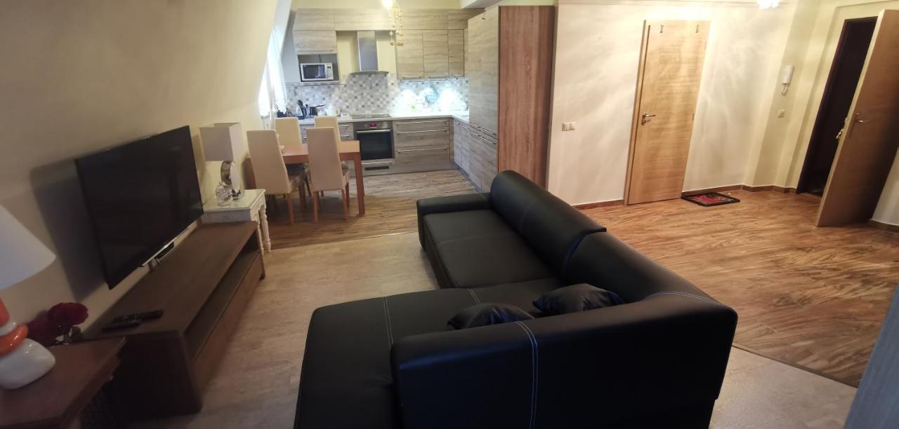 Hezky Byt U Hotela Thermal V Karlovych Varech Karlsbad Buitenkant foto